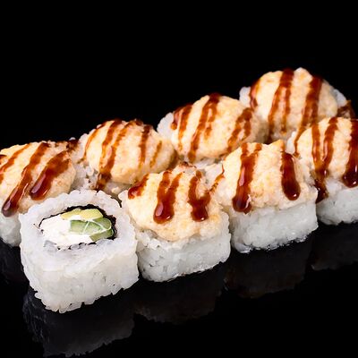 Ролл Чиз маки с рубленой креветкойв Рис & рыба по цене 675 ₽