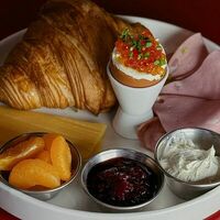 Новогодний завтрак в Camon Cafe