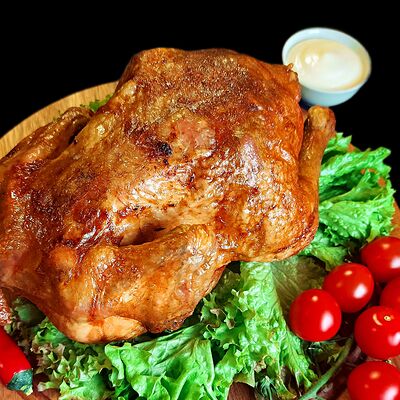 Курица гриль с лавашом и соусом в Сеньор Чебурек по цене 990 ₽