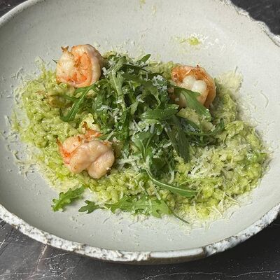 Ризотто со спаржей и креветками в Вино и булки по цене 890 ₽