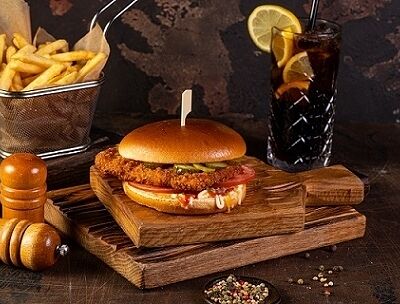 Чикенбургер в Фиеста по цене 550 ₽