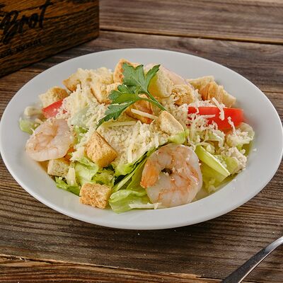 Цезарь с креветкой в Буфет-бюро по цене 329 ₽