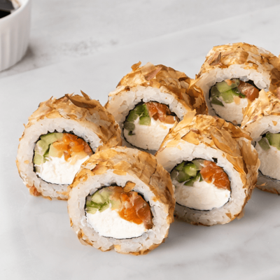 Бонито с лососем в Японский домик по цене 678 ₽