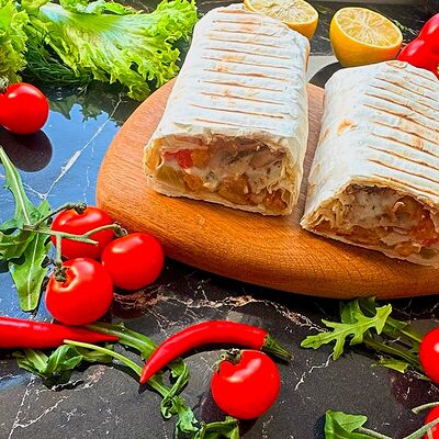 Шаурма Минив Шаурма на Макарова по цене 320 ₽