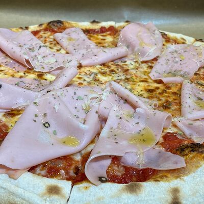 Пицца с мортаделлой в In Crosta по цене 1005 ₽