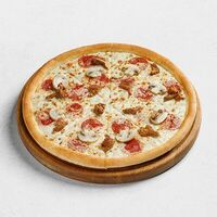 С лисичками и пепперони средняя в ПиццаФабрика