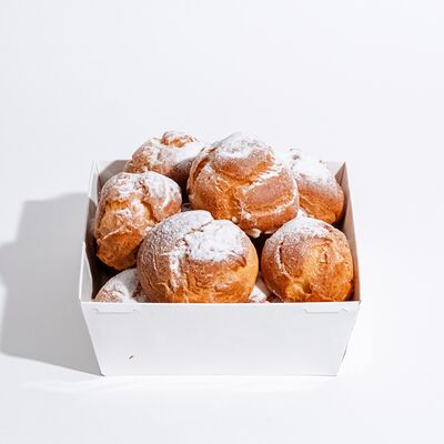 Профитроли c кремом пломбир в Ванлав по цене 949 ₽