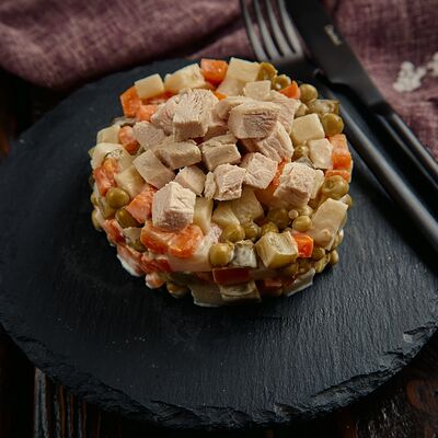 Оливье с курицей в Шашлычный двор по цене 360