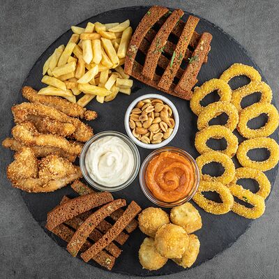 Ассорти закусок в Мясоед по цене 1550 ₽