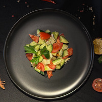 Салат овощной в LEAF BISTRO express