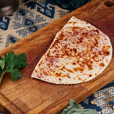 Кутаб с сыромв ШБ Next по цене 200 ₽