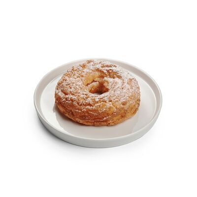 Кольцо с кремом чиз и солёной карамелью в Garden Coffee по цене 409 ₽