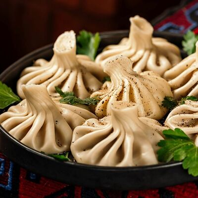 Хинкали со свининой и говядиной в Раки&Пиво по цене 300 ₽