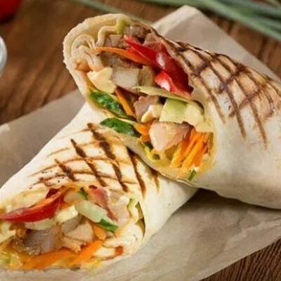 Шаурма классическая в Сим-сим по цене 340 ₽