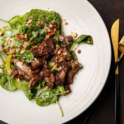 Салат с куриными потрошками в 8 seconds pub по цене 600 ₽