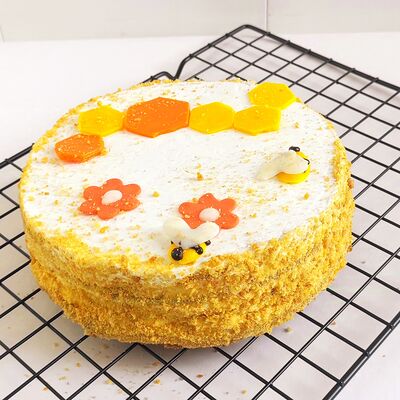 Торт Медовый в Брусникино по цене 929 ₽