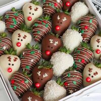 Клубника в шоколаде Сладкие олени в SweetGift клубника в шоколаде