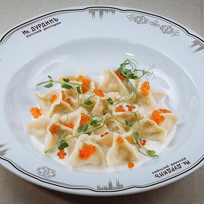 Пельмени с семгой и красной икрой в Ив.Дурдинъ по цене 590