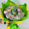 Букет Love is из слитного кофев Дарите красиво по цене 4199