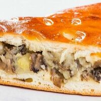 Пирог с картошкой и грибами в Алексеевская Пекарня
