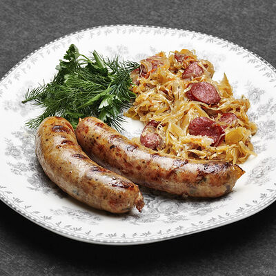 Ольденбургская колбаса с капустой шукрут в Залечь на дно в Брюгге по цене 648 ₽