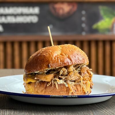 А лисички взяли спички в Ешь Мясо BISTRO по цене 1250 ₽