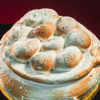 Торт Калач большой в Farina Ватрушкина по цене 1790 ₽