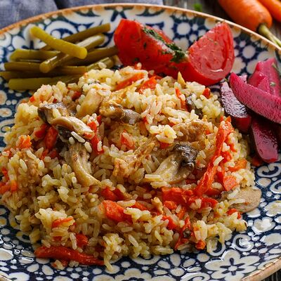 Постный плов с соленьями в ЛарисуВаннуХочу по цене 430