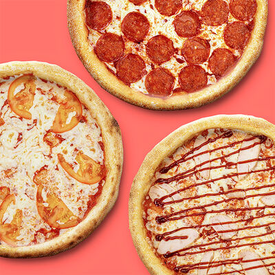 Сет мясной из 3 пицц в Додома по цене 2595 ₽