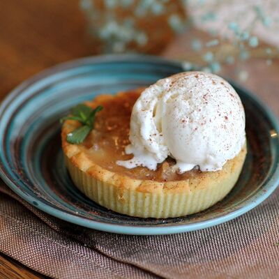 Корзиночка с грецкими орехами в Moloko по цене 220