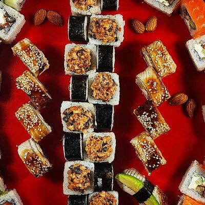 Сет Унаги сытный в Рыбин Гуд Sushi Premium по цене 4200 ₽