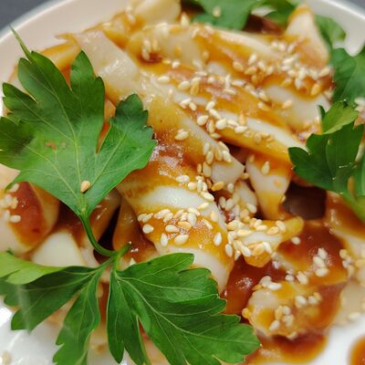 Кальмар гриль в азиатском соусе в Шаверма-бар Рыба мОя по цене 420 ₽