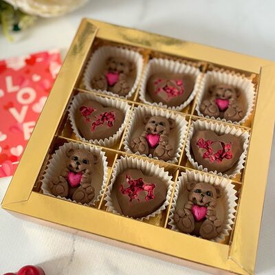 Конфеты ручной работы Люблю на 14 февраля в Кондитерская Конфетка Питер по цене 1080 ₽
