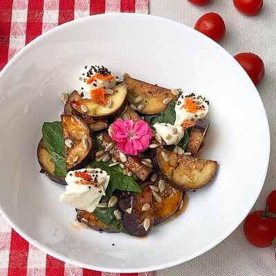 Тёплые баклажаны в Моя Италия по цене 462 ₽