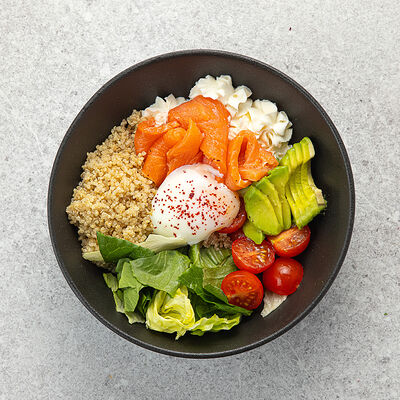 Боул с форелью в Vaffel Норвежские вафли, завтраки, кофе по цене 730 ₽