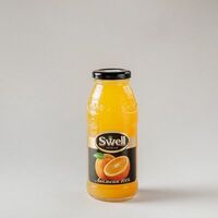 Сок апельсиновый Swell в Buana cafe