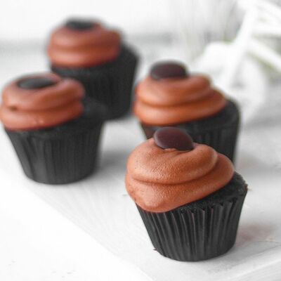 Шоколадные капкейки в Cheese-cake.ru по цене 790 ₽