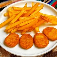 Детский набор Куриные наггетсы и фри в Чайхана Арафа