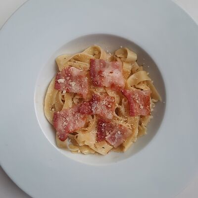 Фетучини с беконом в ГастроБаланс по цене 489 ₽