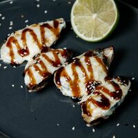 Мидии под сырной шапкой в Sushi Box
