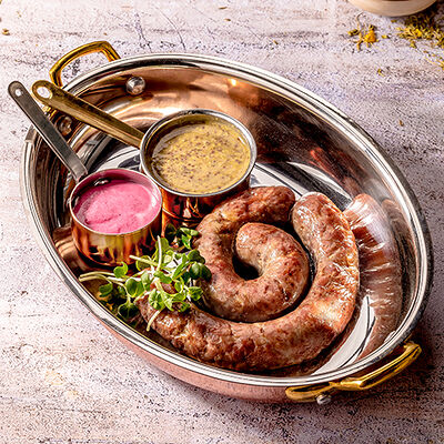 Баварские колбаски свиные в Beerократия по цене 790 ₽