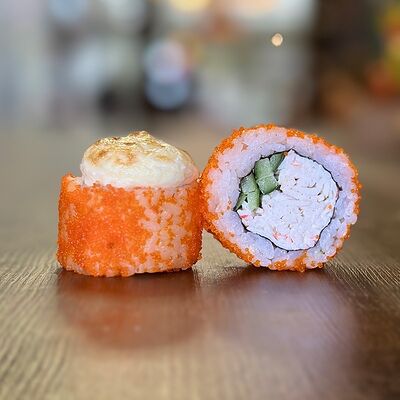 Запеченная Калифорния в Burger&Sushi по цене 368 ₽
