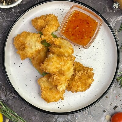 Креветки свит чили на подушке из васаби в Рива Рум лаунж бар по цене 737 ₽