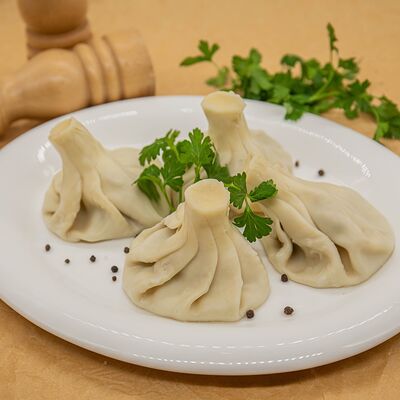 Хинкали с бараниной (Вареные) в Хинкали запевали по цене 390 ₽