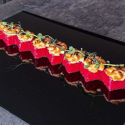 Запеченный ролл с креветкой сырный в My Sushi по цене 839 ₽