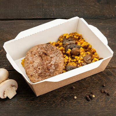 Бифштекс из мраморной говядины с полбой и грибами в Люди Любят по цене 303 ₽