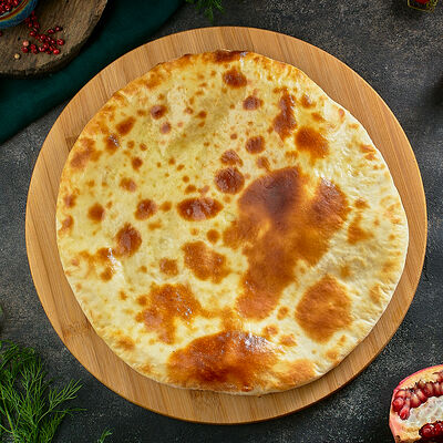 Хачапури имерули medium в Тбилисити по цене 550 ₽