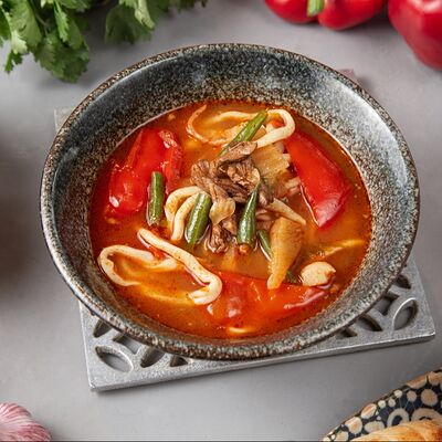 Суп Уйгурский лагман с говядиной в Куркума по цене 590 ₽