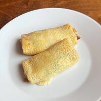 Блинчики с сыром Сулугуни и зеленью в Суп с котом