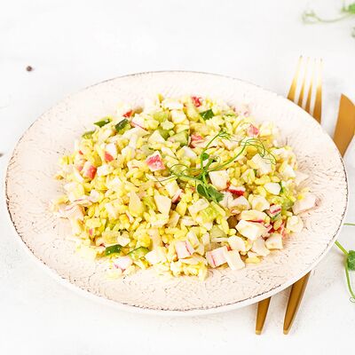 Крабовый салат в У Палыча. С пылу, с жару! по цене 219 ₽